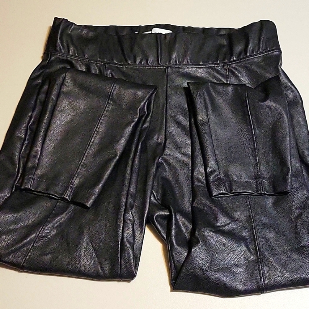 Old navy faux leather leggings size M